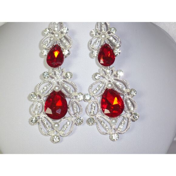 Red rhinestone earringsValentine earrings,holiday party long dangle drop earring - Picture 9 of 9
